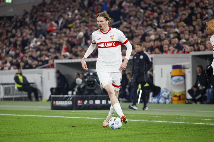 得加钱！德天空：斯图加特预计拜仁将提升对沃尔特马德的报价