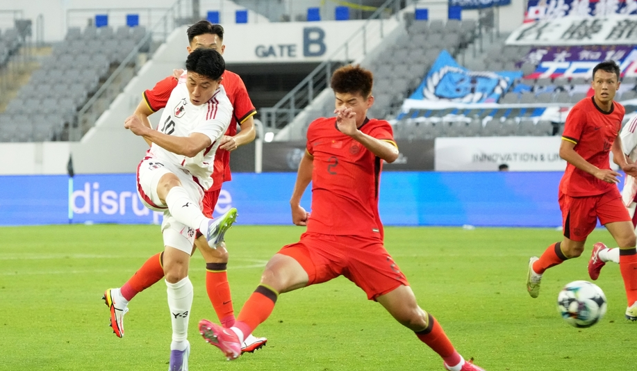 无比惨淡！国足战日本仅1661名观众，上一轮中韩之战有4426人